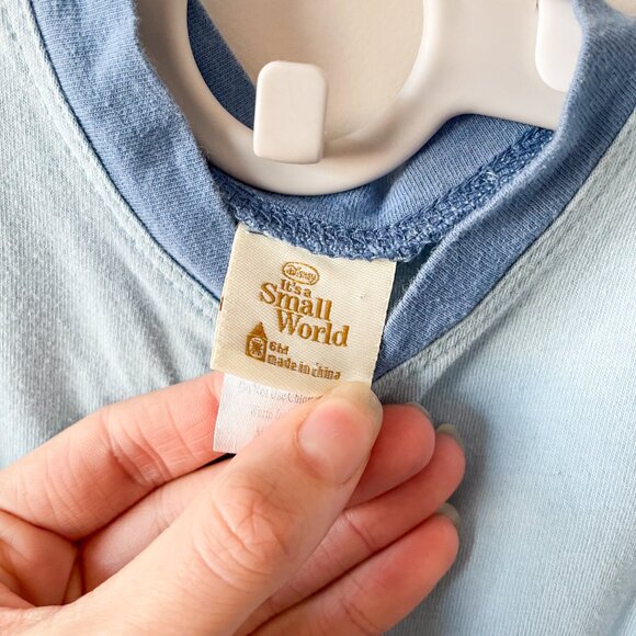 Disney It's A Small World Onesie Set 6 Month - Picture 8 of 10